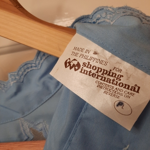 Handmade in the Philippines Blouse with Floral Embroidery Lace &‎ Puff Sleeve LP - Picture 7 of 9